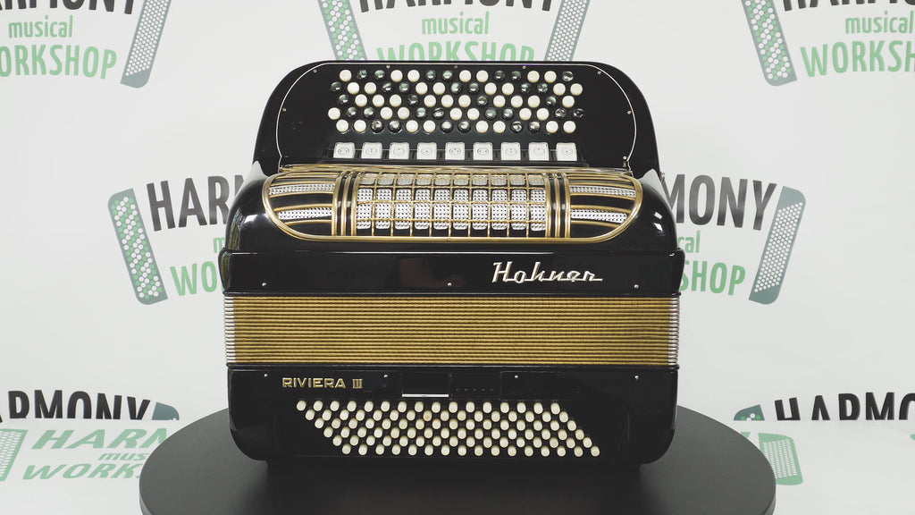 Hohner Riviera III C Griff Lightweight 5 Row Button Accordion 96 Bass made in Germany, with original straps, 2617