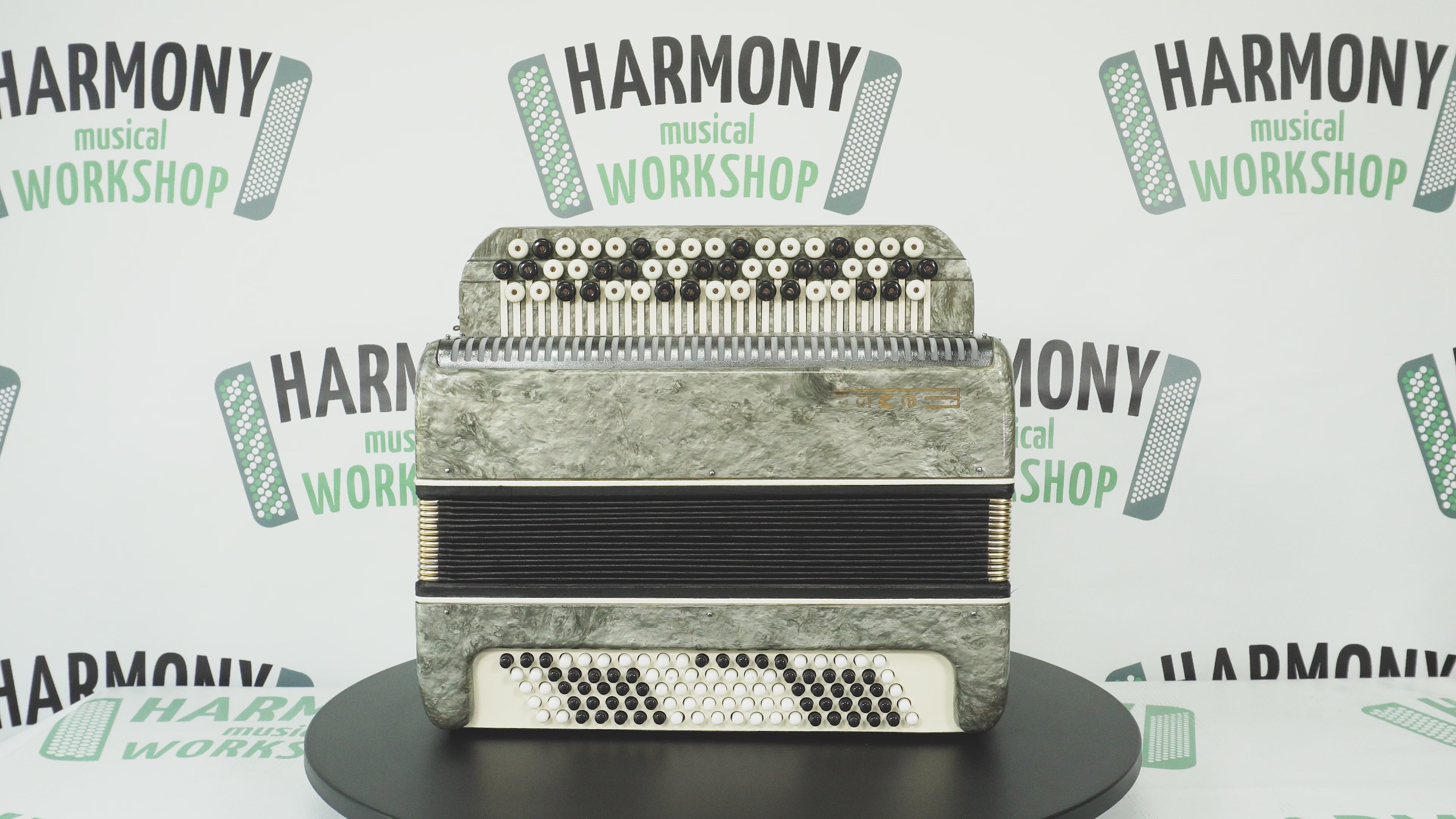 Russian Bayan Tembr, Button Accordion Instrument, 100 Bass Buttons, New Straps, Concertina Stradella B System, Soviet Harmonica in Tune, 2629
