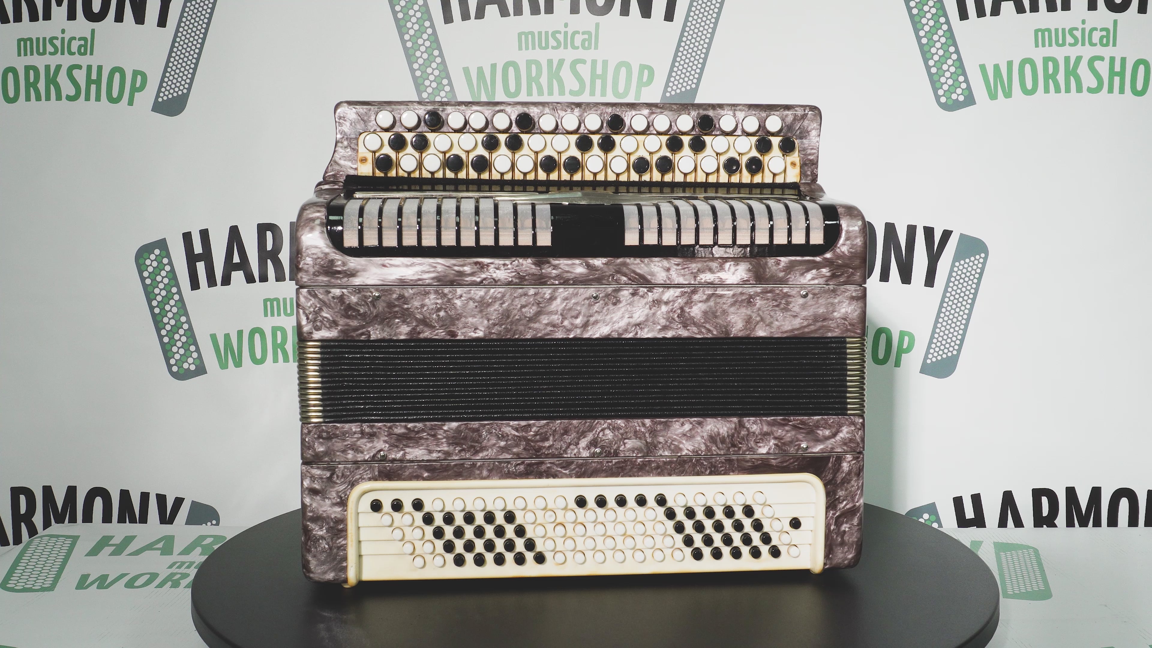 Tulskiy Russian Bayan Etude, 3 Row Chromatic Button Accordion, B System, Straps and Hard Case, Soviet Garmoshka Tula, 2657