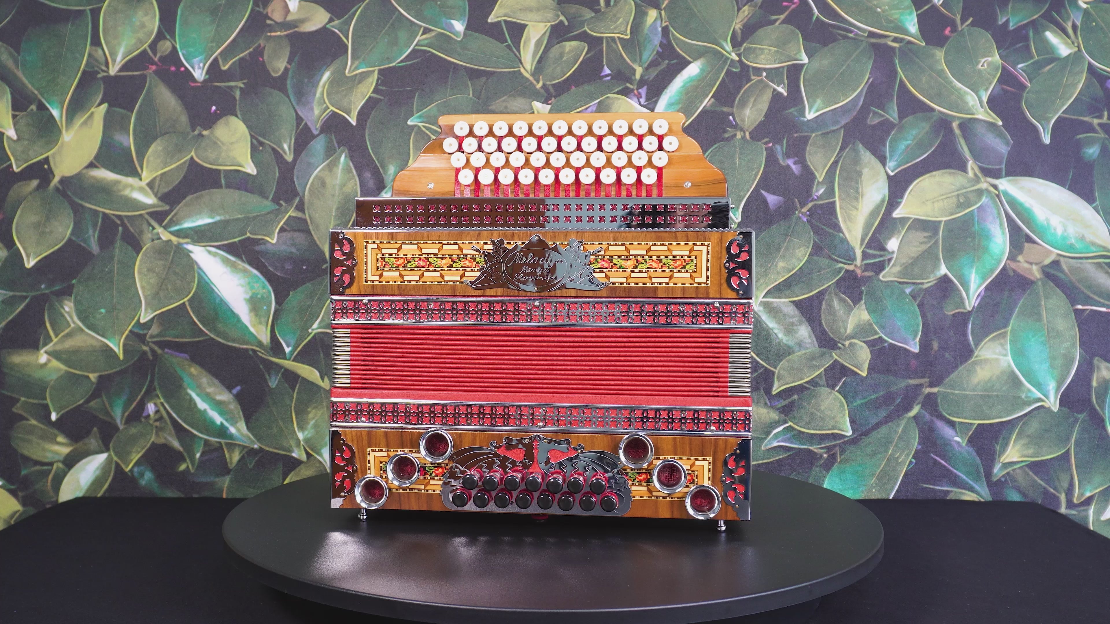 Close to New! Melodija Menges Slovenija Unique Diatonic Harmonica, Button Accordion Garmon 2372, Rare Luxury Heligonka, Powerful Fantastic sound!