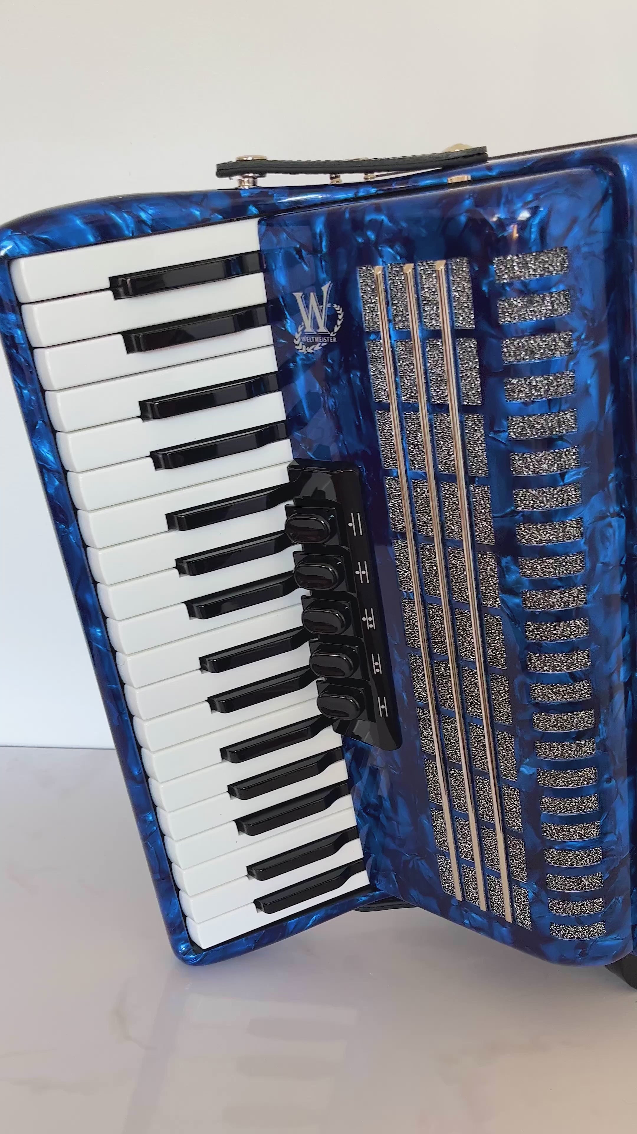 NEW Weltmeister Achat 80 Piano Accordion made in Germany, 80 Bass buttons, Original New Straps and Case, Keyboard Accordian, Blue Pearloid