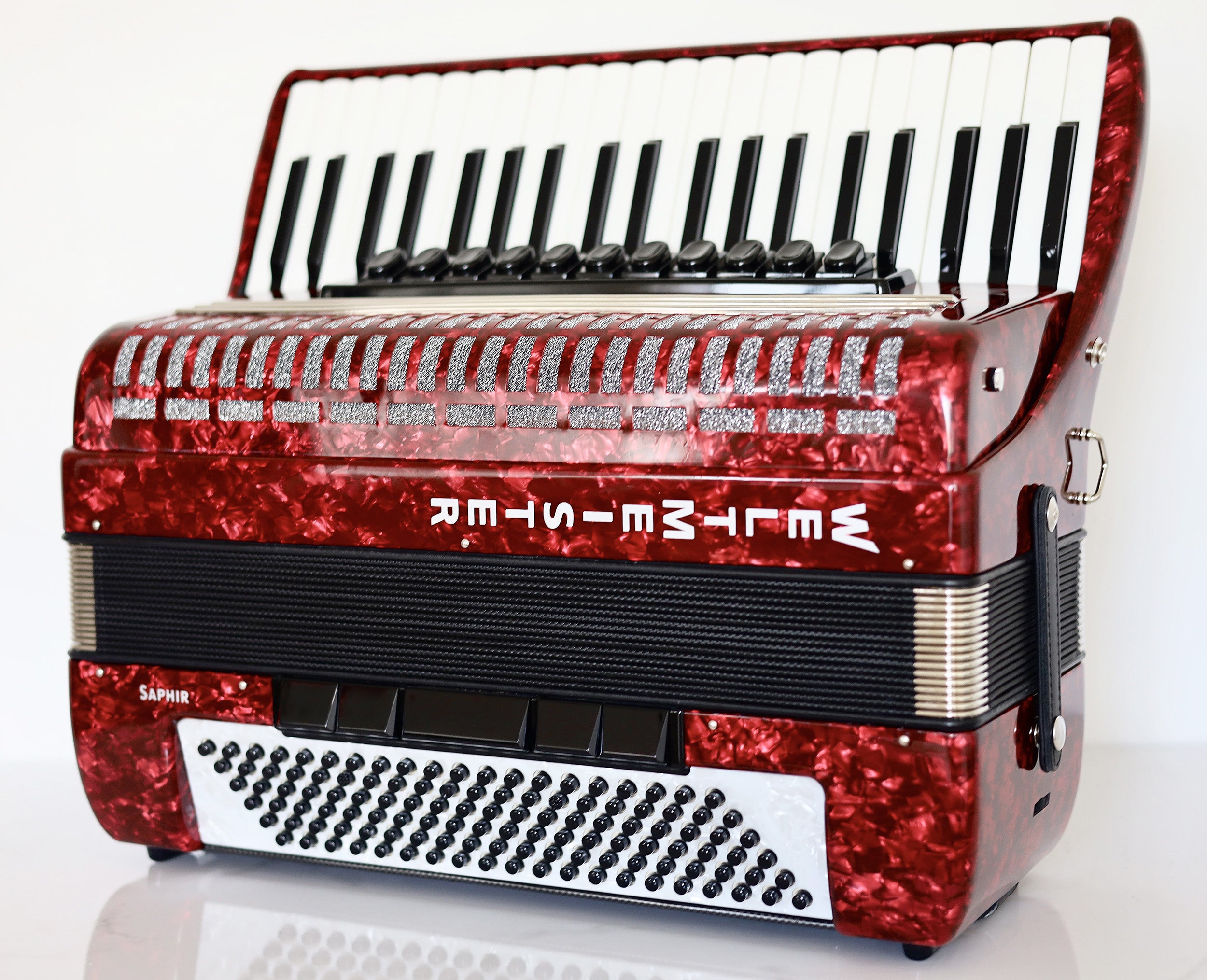 NEW Weltmeister Saphir Red Pearl Piano Accordion, made in Germany, 120 Bass buttons, Full-size Keyboard Accordian, incl. Straps and Case, Item Location USA